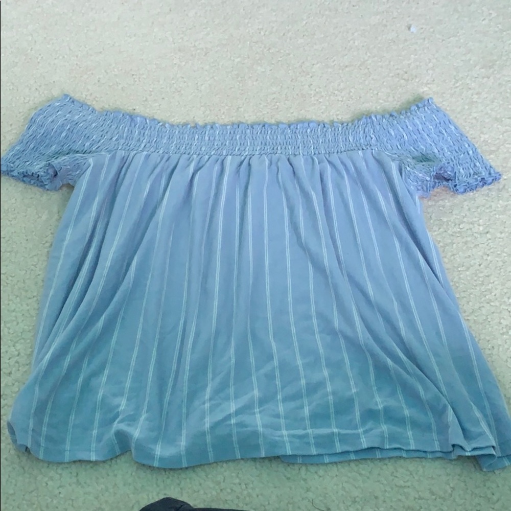 American Eagle off the shoulder top